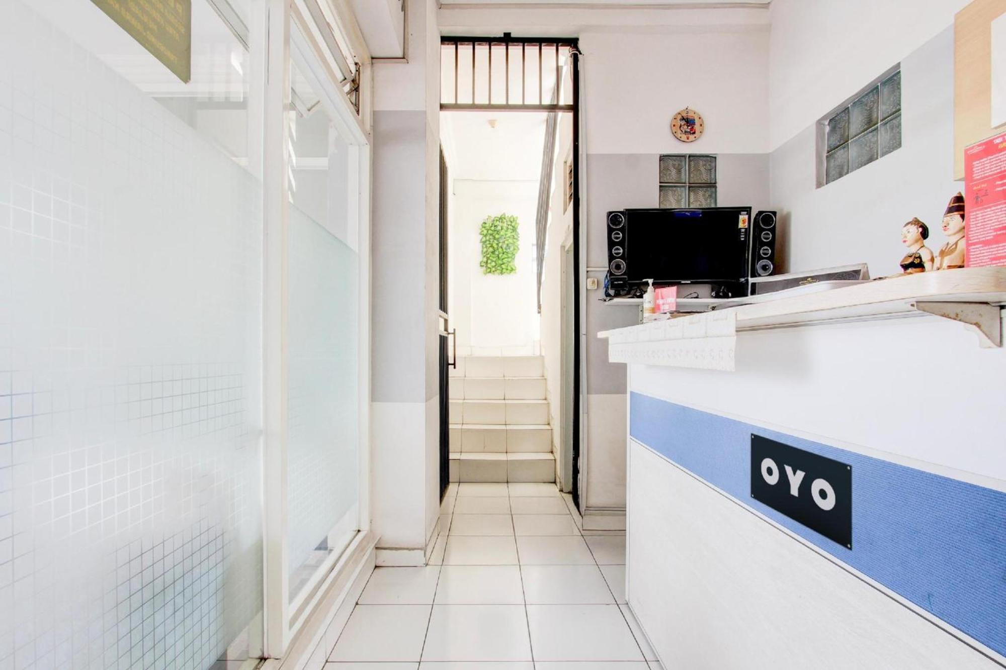 Hotel O Wisma Arya 2 Maguwo Extérieur photo